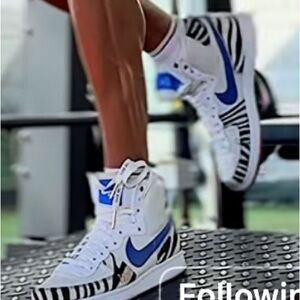 Nike Terminator Tennessee High-Top Sneakers with Zebra 7 Women/5 Men